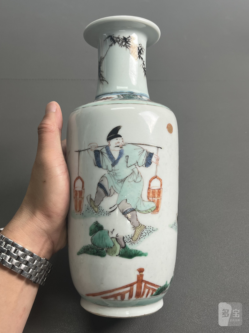 清康熙 五彩人物图小棒槌瓶 - 图7